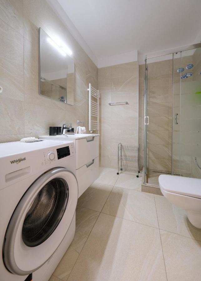 Ferienwohnung Grand Park White Iulius Mall Cluj-Napoca Exterior foto